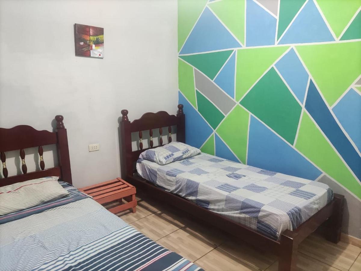 Urban Hostel Pedro Juan Caballero Bagian luar foto
