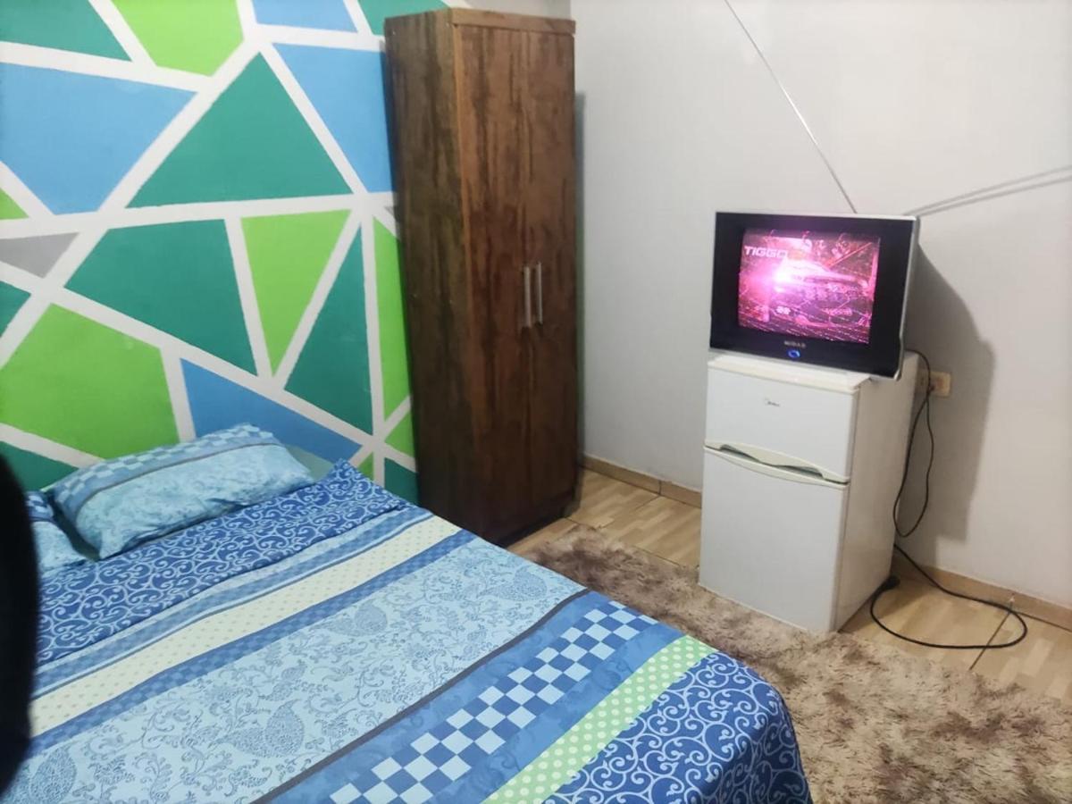 Urban Hostel Pedro Juan Caballero Bagian luar foto